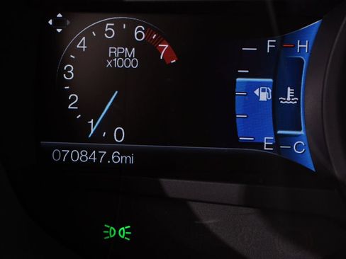 Used 2017 Ford Fusion Titanium FWD image 27