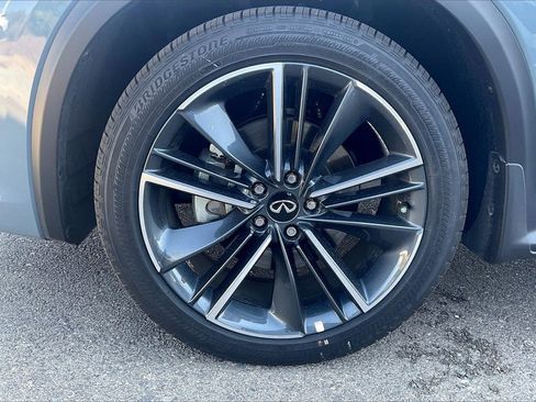 New 2025 INFINITI QX55 Luxe w/ Accent Package image 13