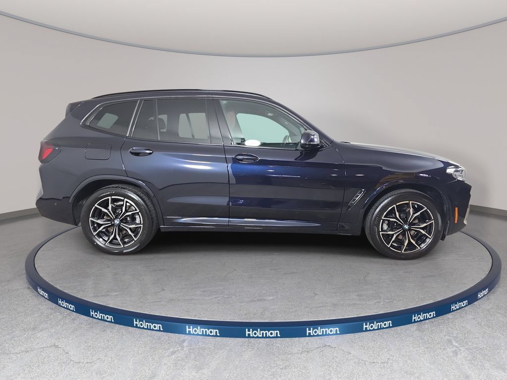 Certified 2024 BMW X3 xDrive30i w/ Premium Package AWD/4WD image 4