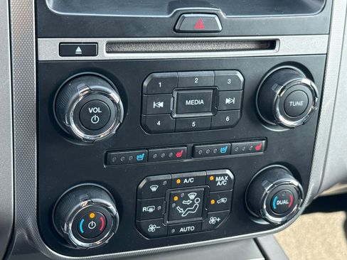 Used 2017 Ford Expedition XLT w/ Equipment Group 202A image 22