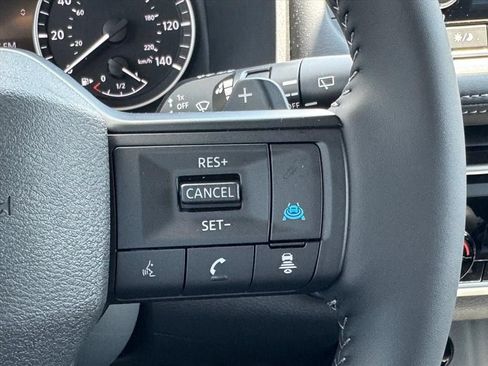 Certified 2026 Nissan Rogue SV FWD image 20