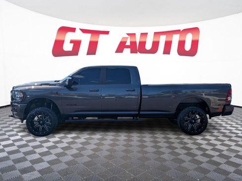 Used 2024 RAM 3500 Big Horn w/ Night Edition AWD/4WD image 3