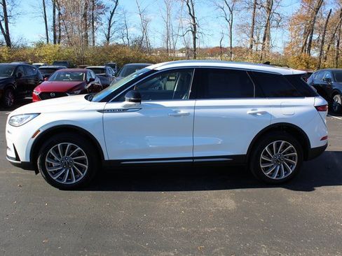 Certified 2024 Lincoln Corsair Reserve w/ Equipment Group 201A image 9