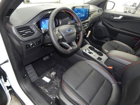New 2025 Ford Escape ST-Line w/ Tech Pack #1 image 14