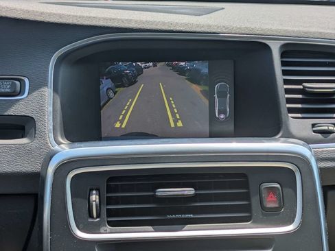 Used 2018 Volvo S60 T5 Inscription FWD image 23