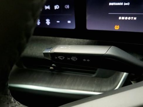 Used 2025 Lucid Air Pure RWD image 59