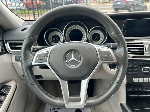 Used 2014 Mercedes-Benz E 350 Sedan image 22