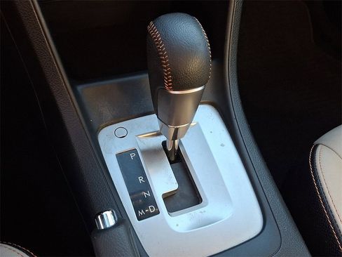 Used 2016 Subaru Crosstrek 2.0i Premium image 14