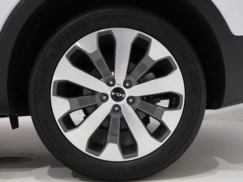 Used 2022 Kia Telluride S AWD/4WD image 11