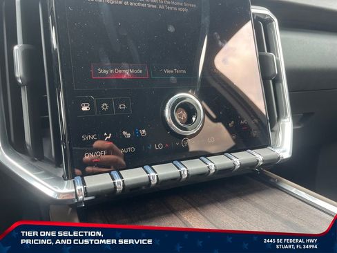 New 2026 GMC Acadia Denali Ultimate FWD image 30