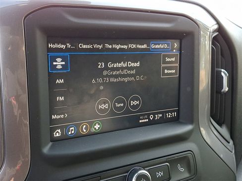 Used 2024 GMC Sierra 2500 Pro w/ Convenience Package image 16