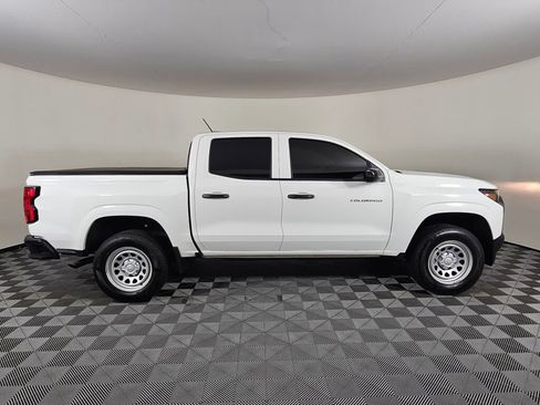 Used 2024 Chevrolet Colorado W/T w/ Safety Package image 2