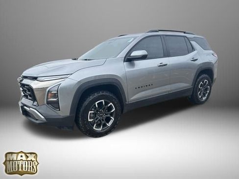 Used 2026 Chevrolet Equinox ACTIV w/ Convenience Package III AWD/4WD image 3