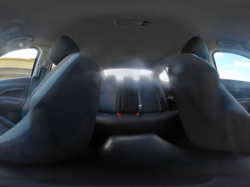 Used 2025 Nissan Versa SV FWD image 40