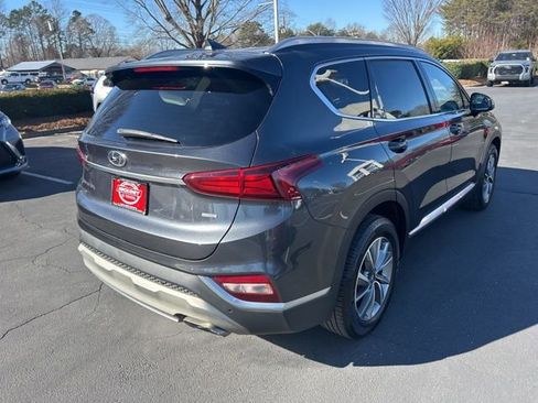 Used 2020 Hyundai Santa Fe SEL w/ Convenience Package image 5