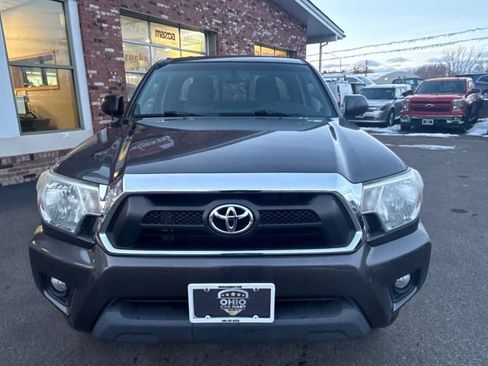 Used 2013 Toyota Tacoma 4x4 Access Cab V6 image 2