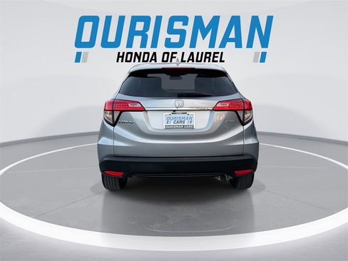 Used 2020 Honda HR-V LX image 7