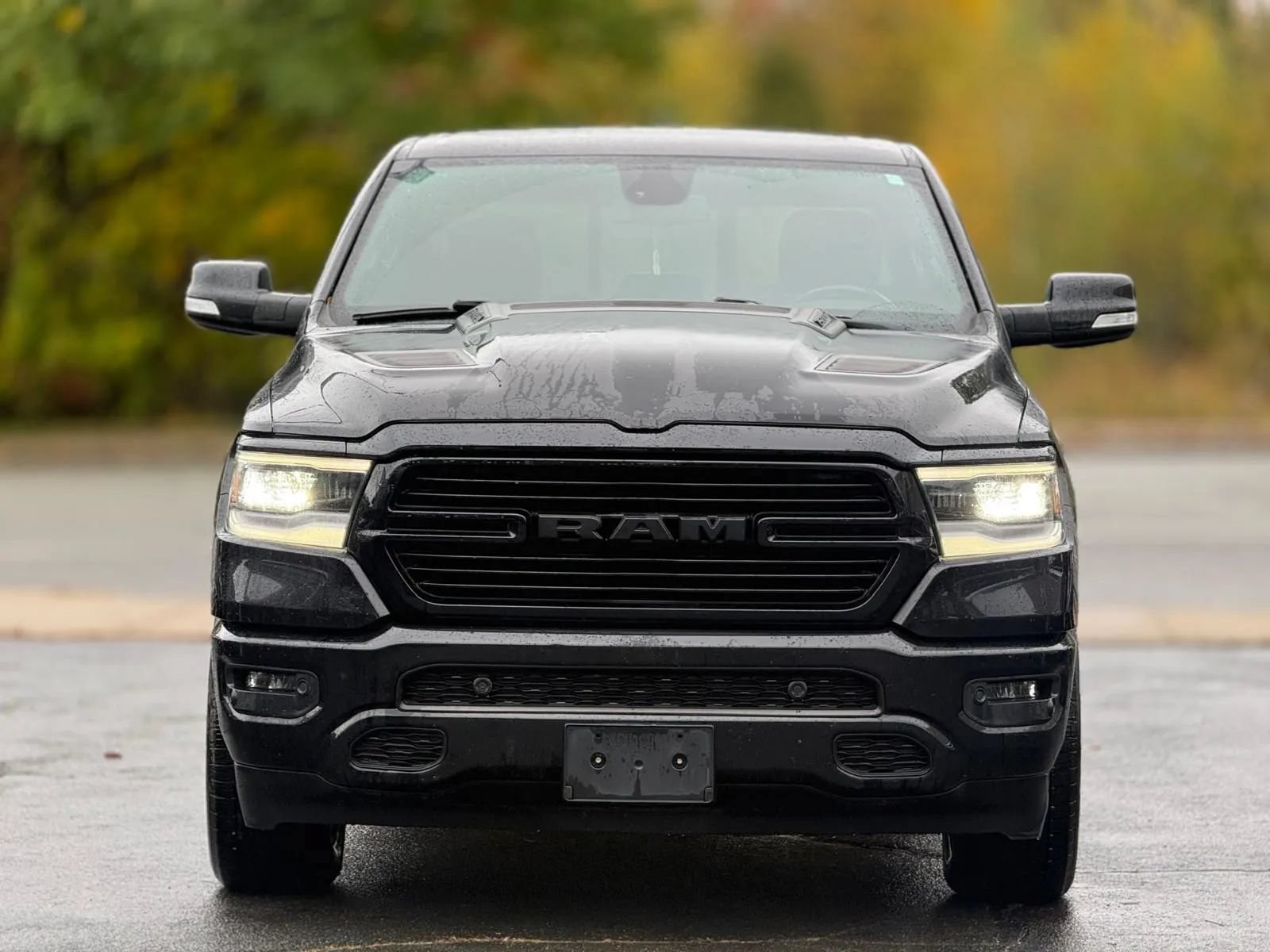 Used 2019 RAM 1500 Sport w/ Level 2 Equipment Group AWD/4WD image 2