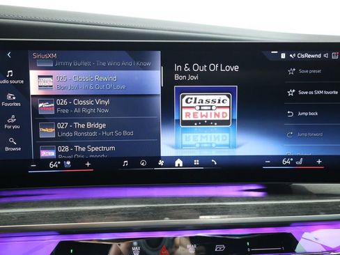 Used 2024 BMW i7 eDrive50 image 15