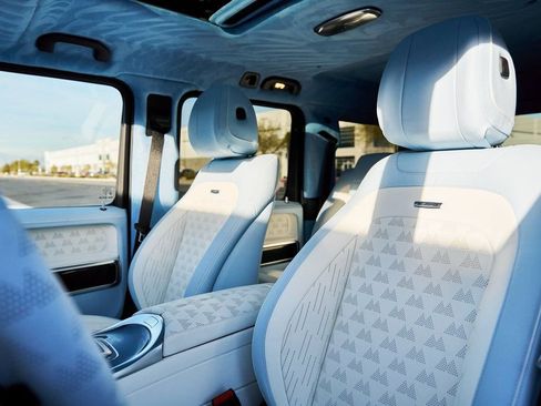 Used 2026 Mercedes-Benz G 63 AMG 4MATIC image 59