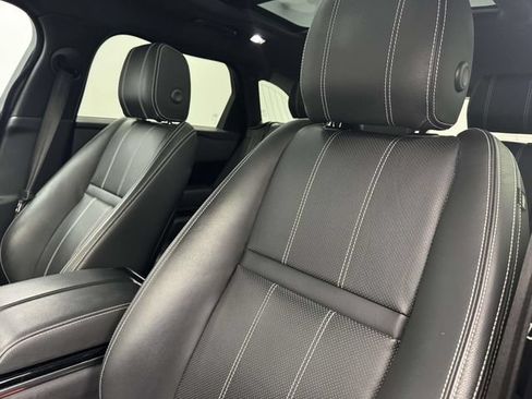 Used 2020 Land Rover Range Rover Velar R-Dynamic S AWD/4WD image 29