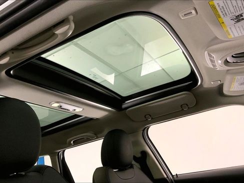 Certified 2024 MINI Cooper S image 26