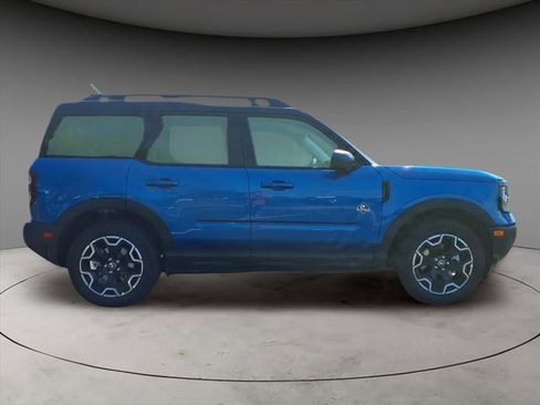 New 2025 Ford Bronco Sport Outer Banks w/ Outer Banks Tech Package+ AWD/4WD image 9