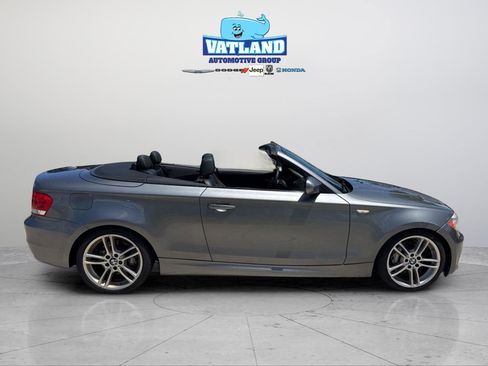 Used 2013 BMW 135i Convertible RWD image 31
