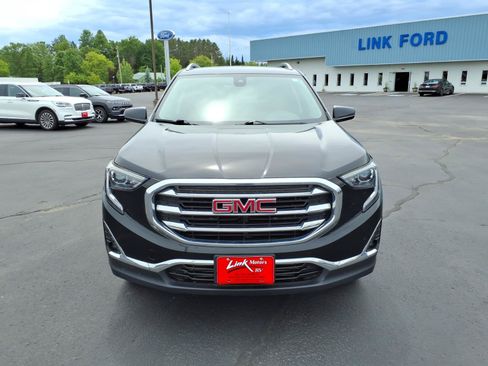 Used 2021 GMC Terrain SLT AWD/4WD image 9