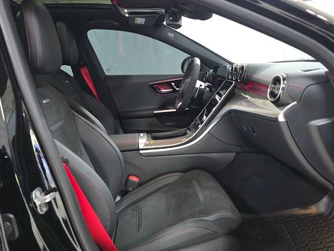 Used 2025 Mercedes-Benz C 43 AMG 4MATIC Sedan image 10