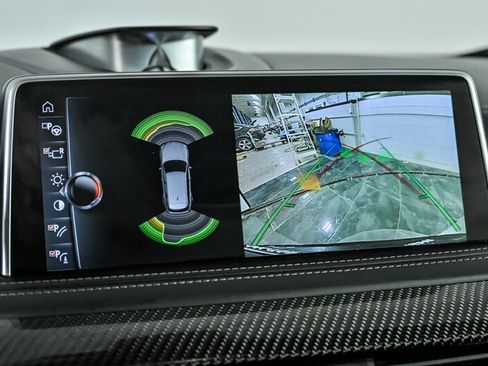 Used 2017 BMW X5 M image 29