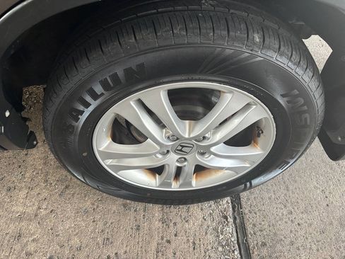 Used 2011 Honda CR-V EX image 17