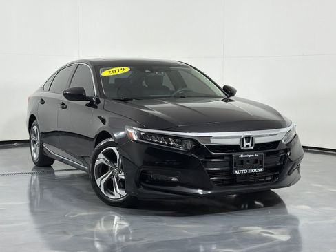 Used 2019 Honda Accord EX image 2