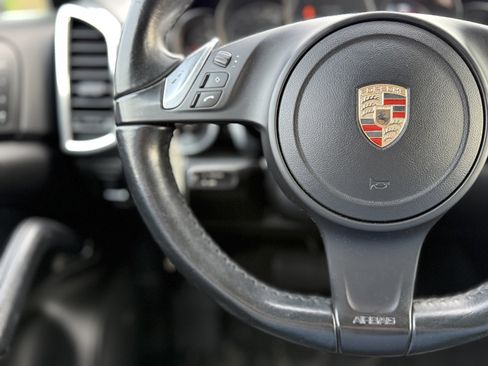 Used 2014 Porsche Cayenne Diesel image 21