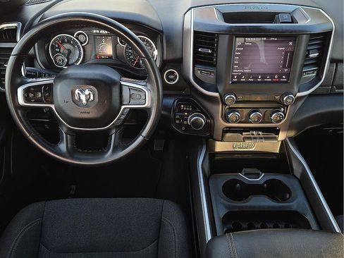 Used 2020 RAM 1500 Big Horn image 10
