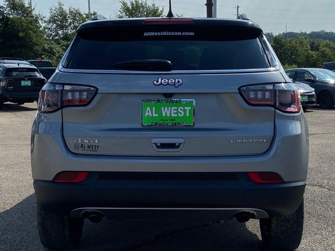 Used 2023 Jeep Compass Limited w/ Sun and Sound Group AWD/4WD image 4