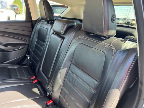 Used 2018 Ford Escape Titanium image 23