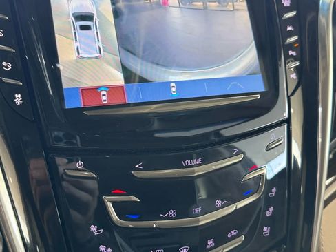 Used 2019 Cadillac Escalade Luxury image 39