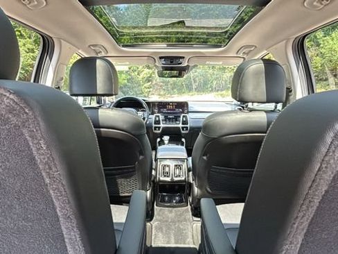 Used 2021 Kia Sorento SX Prestige AWD/4WD image 36
