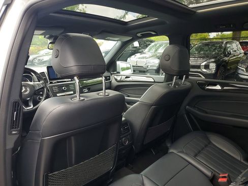 Used 2019 Mercedes-Benz GLS 450 4MATIC w/ Premium 1 Package image 14