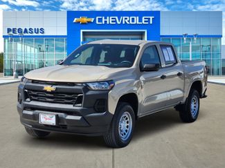 Used 2024 Chevrolet Colorado W/T video 2