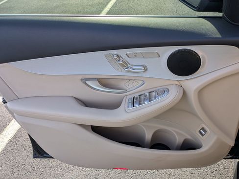 Certified 2022 Mercedes-Benz GLC 300 image 14