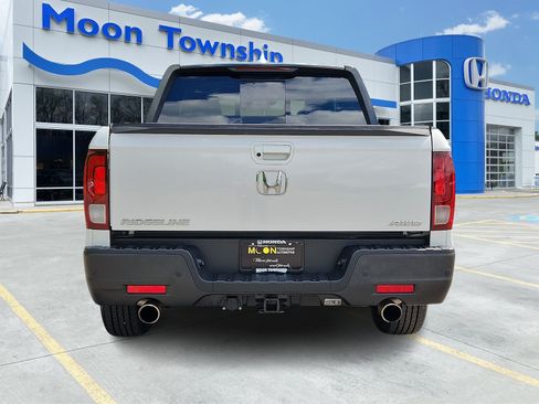 Used 2023 Honda Ridgeline Black Edition image 5