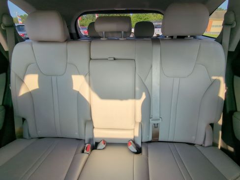 Certified 2022 Kia Sorento S w/ Panoramic Sunroof Package FWD image 20
