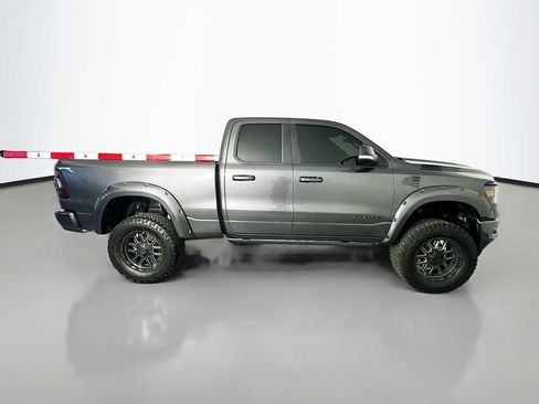 Used 2022 RAM 1500 Big Horn w/ Night Edition AWD/4WD image 8