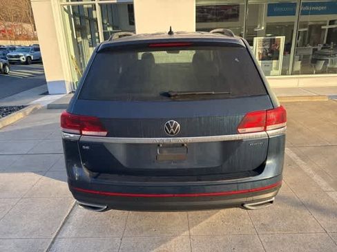 Certified 2023 Volkswagen Atlas SE image 7