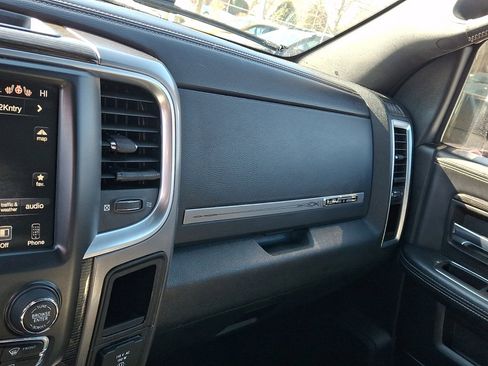 Used 2017 RAM 2500 Limited image 31