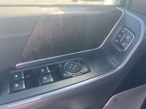 Used 2023 Ford F150 Lariat w/ Equipment Group 502A High image 8