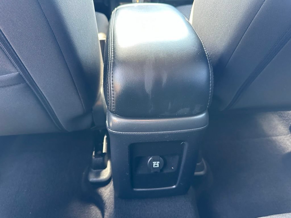 Used 2020 Dodge Journey SE FWD image 21