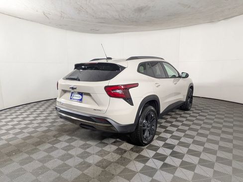 New 2026 Chevrolet Trax ACTIV w/ Driver Confidence Package image 7